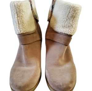 Women's Suede Wedge Boots | Size 9